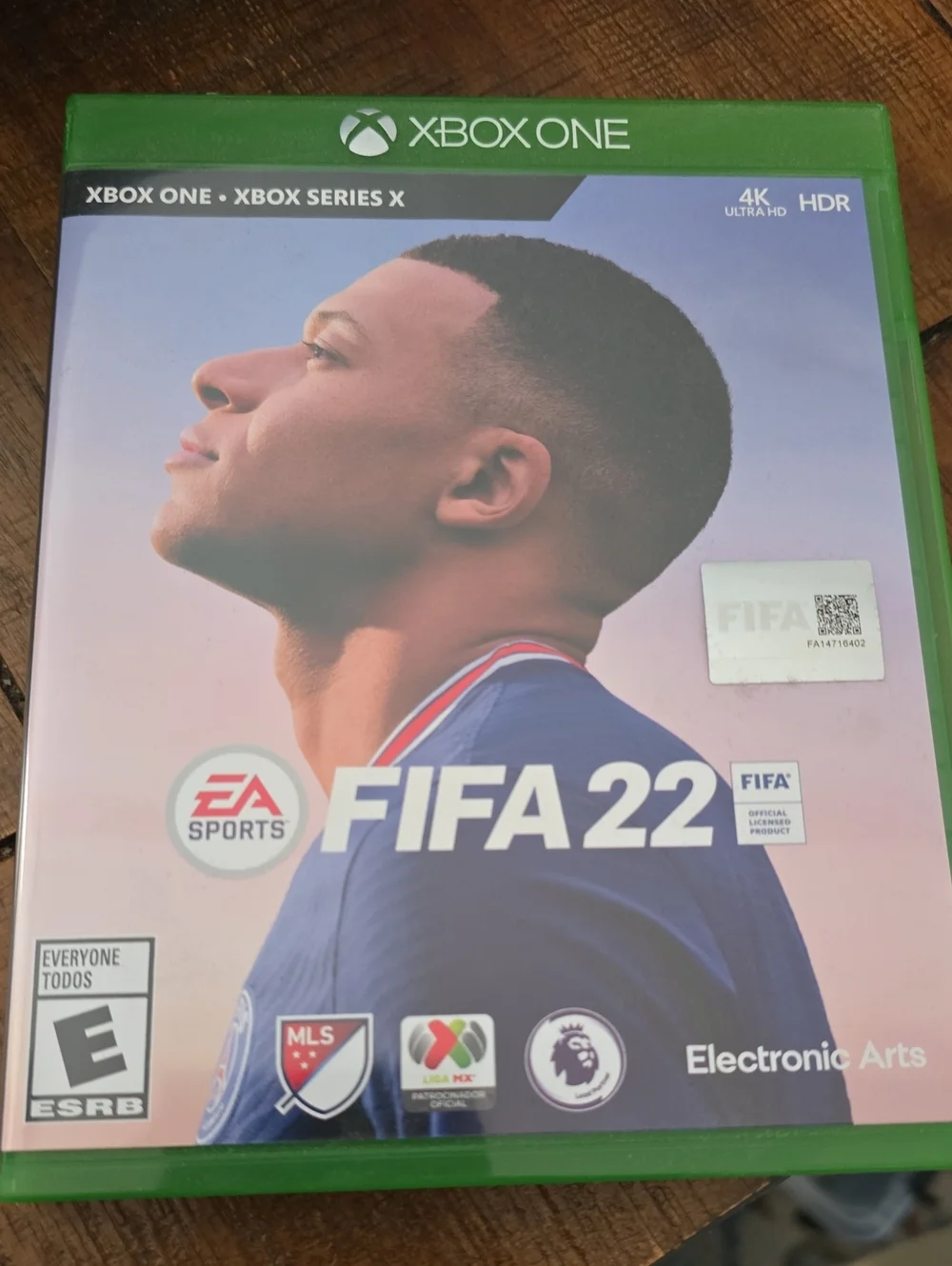 FIFA 22 Xbox Series X- Xbox One